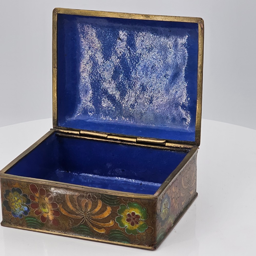 Delightful Vintage Cloisonne Box, Great Colours. c1930s View IX