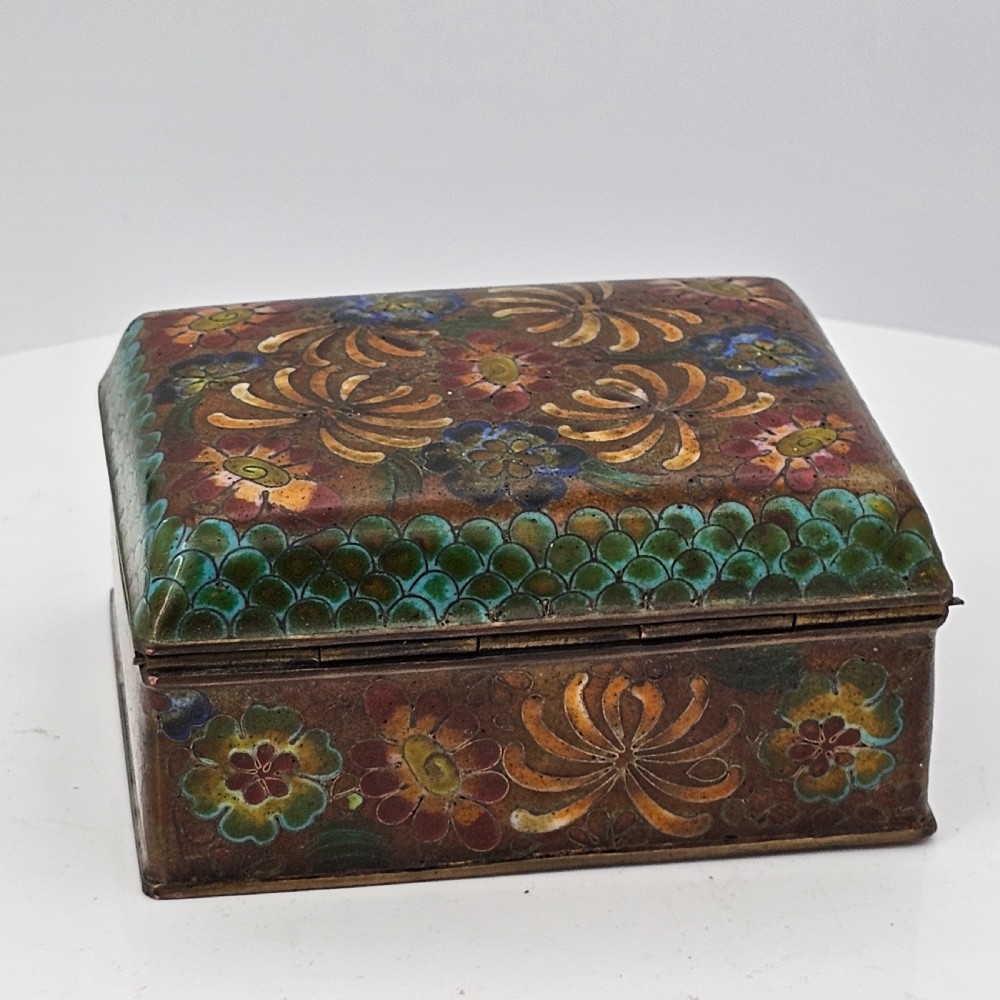 Delightful Vintage Cloisonne Box, Great Colours. c1930s View XI