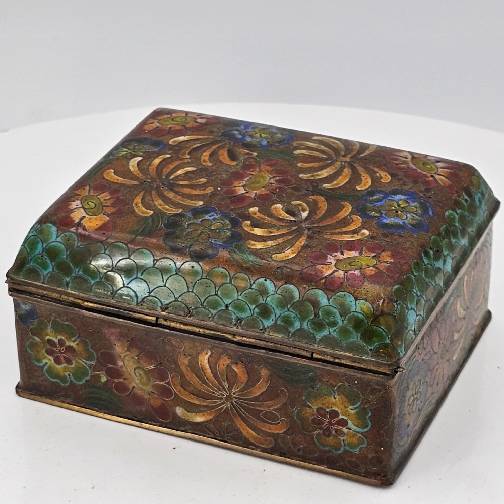 Delightful Vintage Cloisonne Box, Great Colours. c1930s View XII