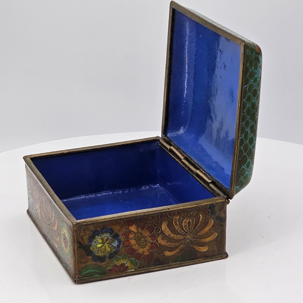 Delightful Vintage Cloisonne Box, Great Colours. c1930s View XIV