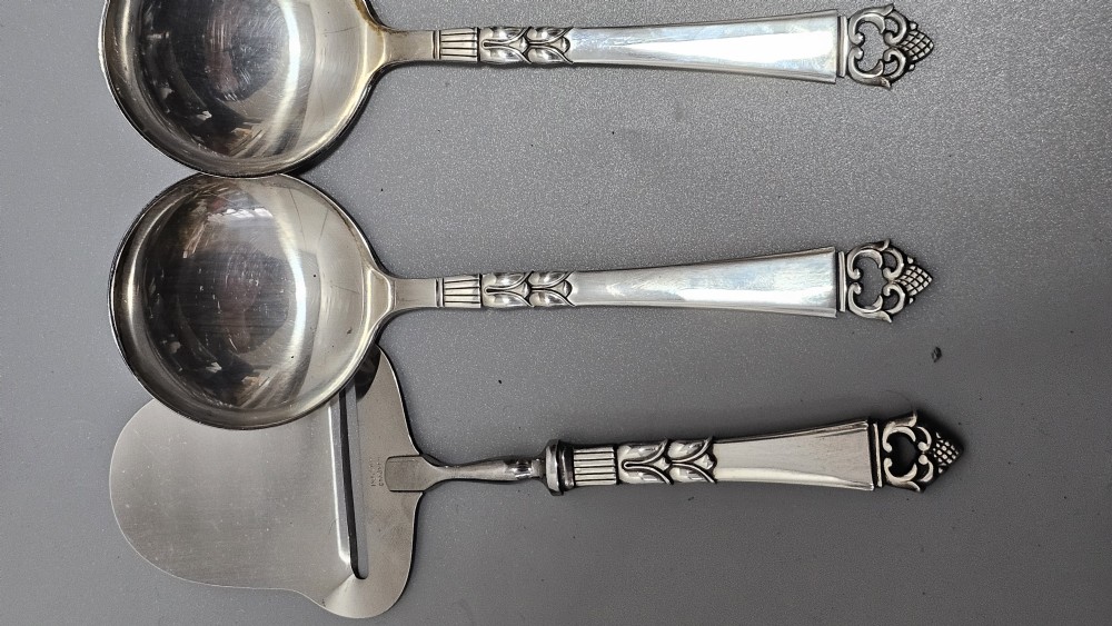 Stunning Vintage Georg Jensen 75pce Silver Acorn Cutlery Service plus 5 x Rare Frigast Silver Servers (Used only once) View XXV