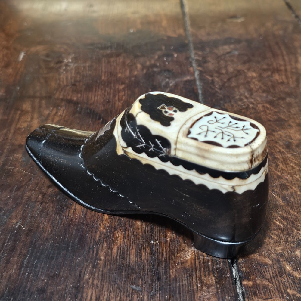 Very Fine & Very Large 19th-C Carved and Inlaid Treen Novelty Shoe Snuff/Tobacco Box View VII