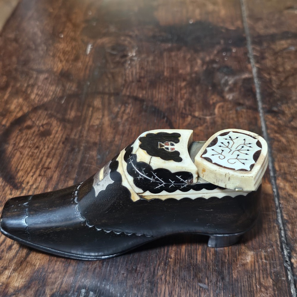 Very Fine & Very Large 19th-C Carved and Inlaid Treen Novelty Shoe Snuff/Tobacco Box View XIII