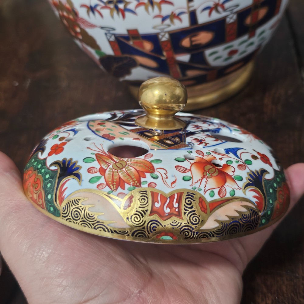 Beautiful Large 19thc Spode Pot Pourri Bowl and Cover View VIII