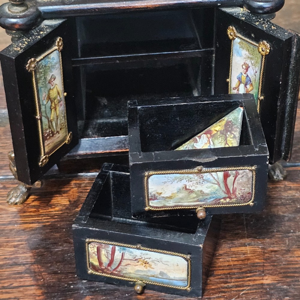 19th cent. Austrian / Viennese enamel jewellery casket chest View X