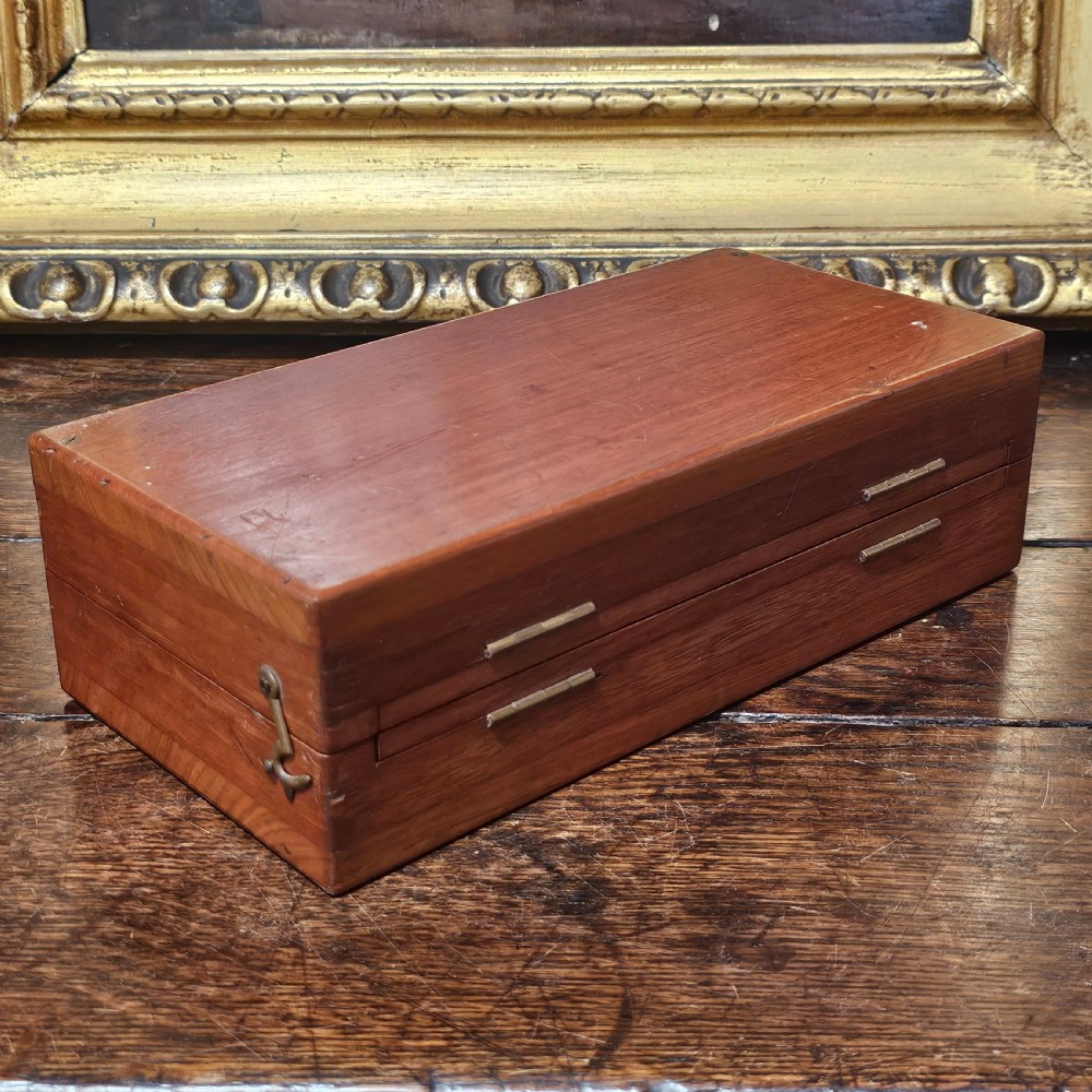 Late Victorian/Edwardian Mahogany And Ivory Travelling Chess Set View XVI