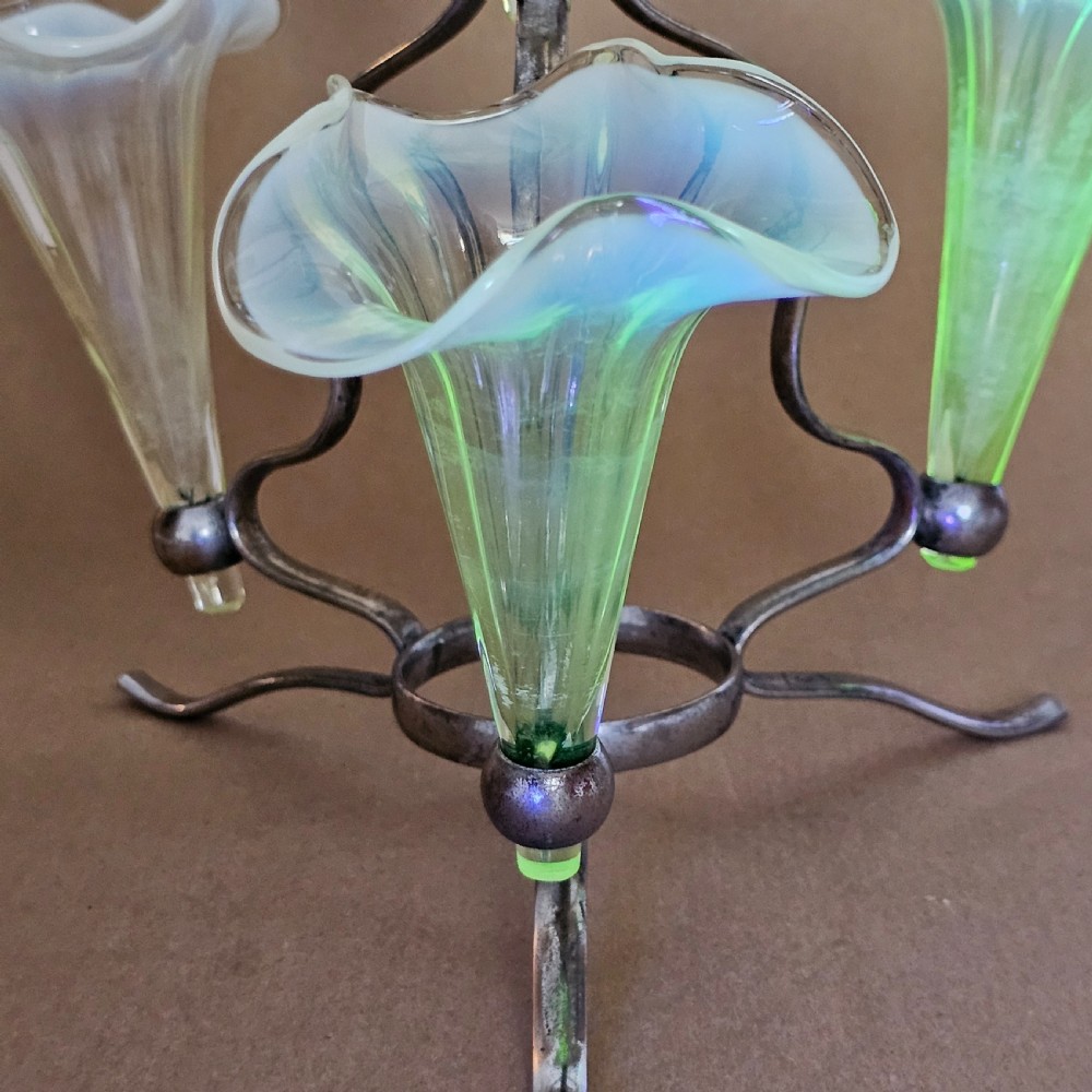 Stunning Victorian 1890S Quadruple Glass Epergne Vase With A Silver Plated Base/Holder And Four Uranium Glass Vases View VII
