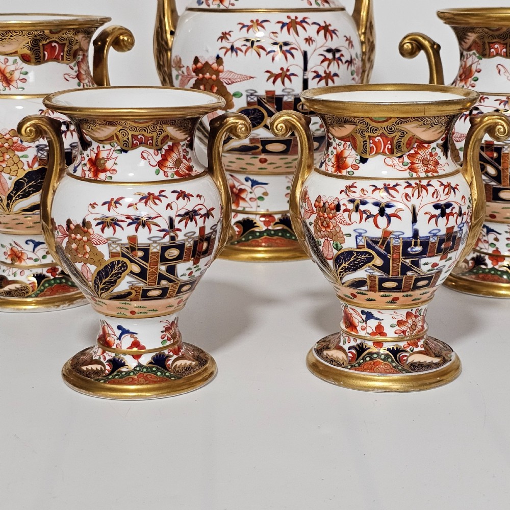 A Stunning 19thc 5-Piece Suite/Garniture Of Spode 967 Pattern Amphora Vases View VII