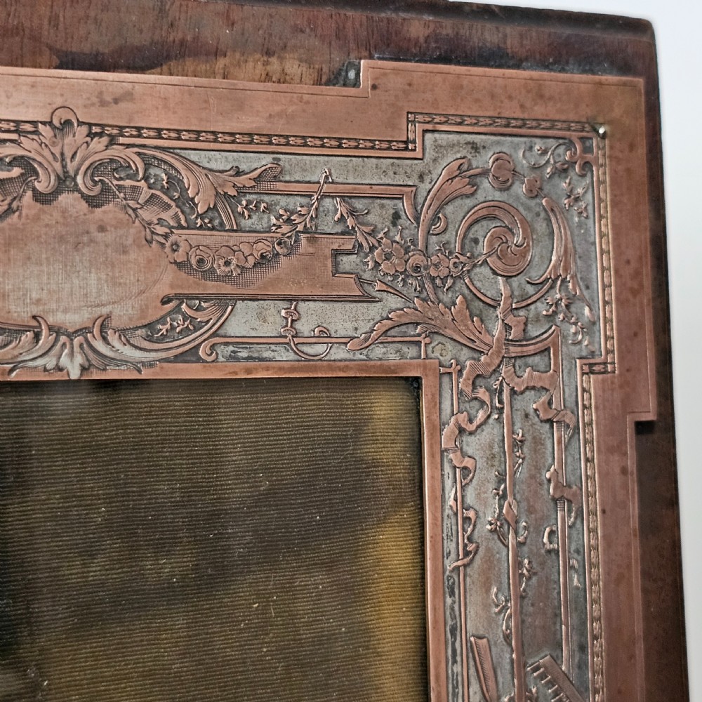 Unusual Late 19thc Pair of French Electrotype Frames 28.5c x 19.5 cm View VIII