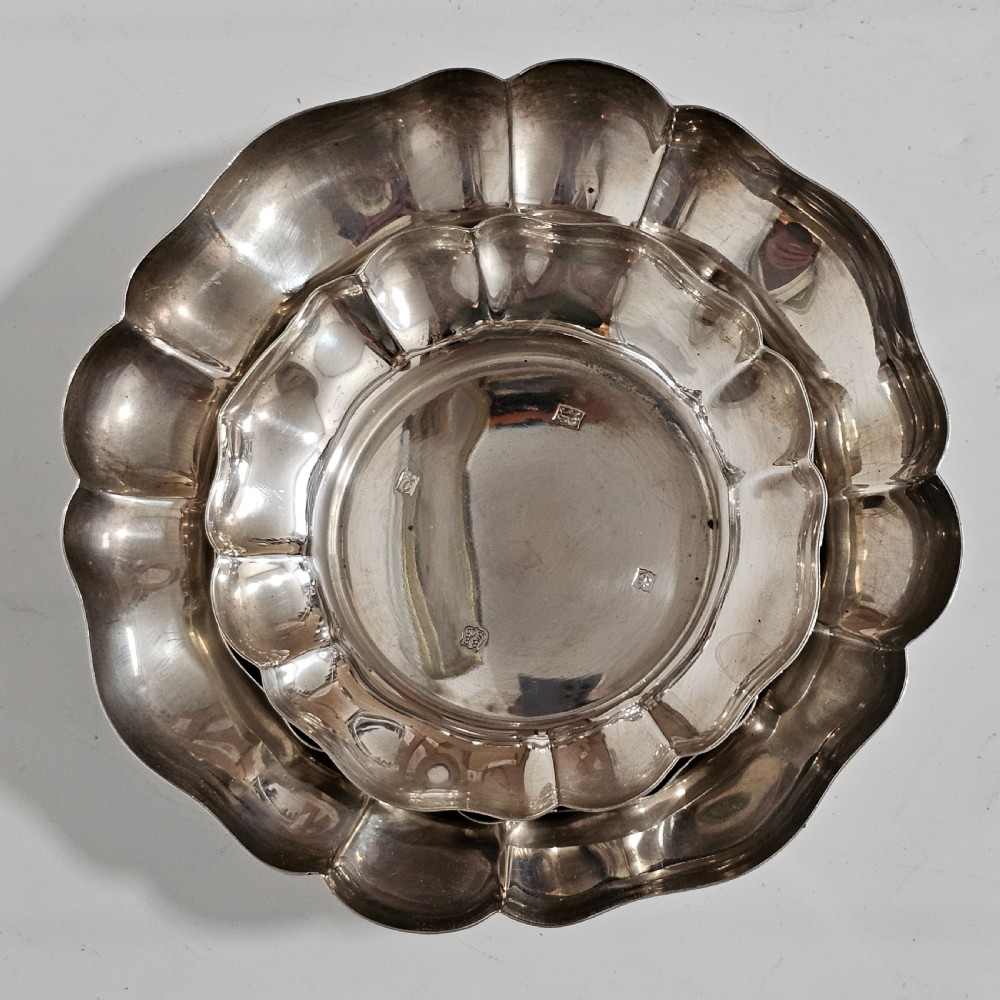 A Fine Trio of Heavy Gauge Sterling Silver Frilled Dishes 327g c1965 View IV