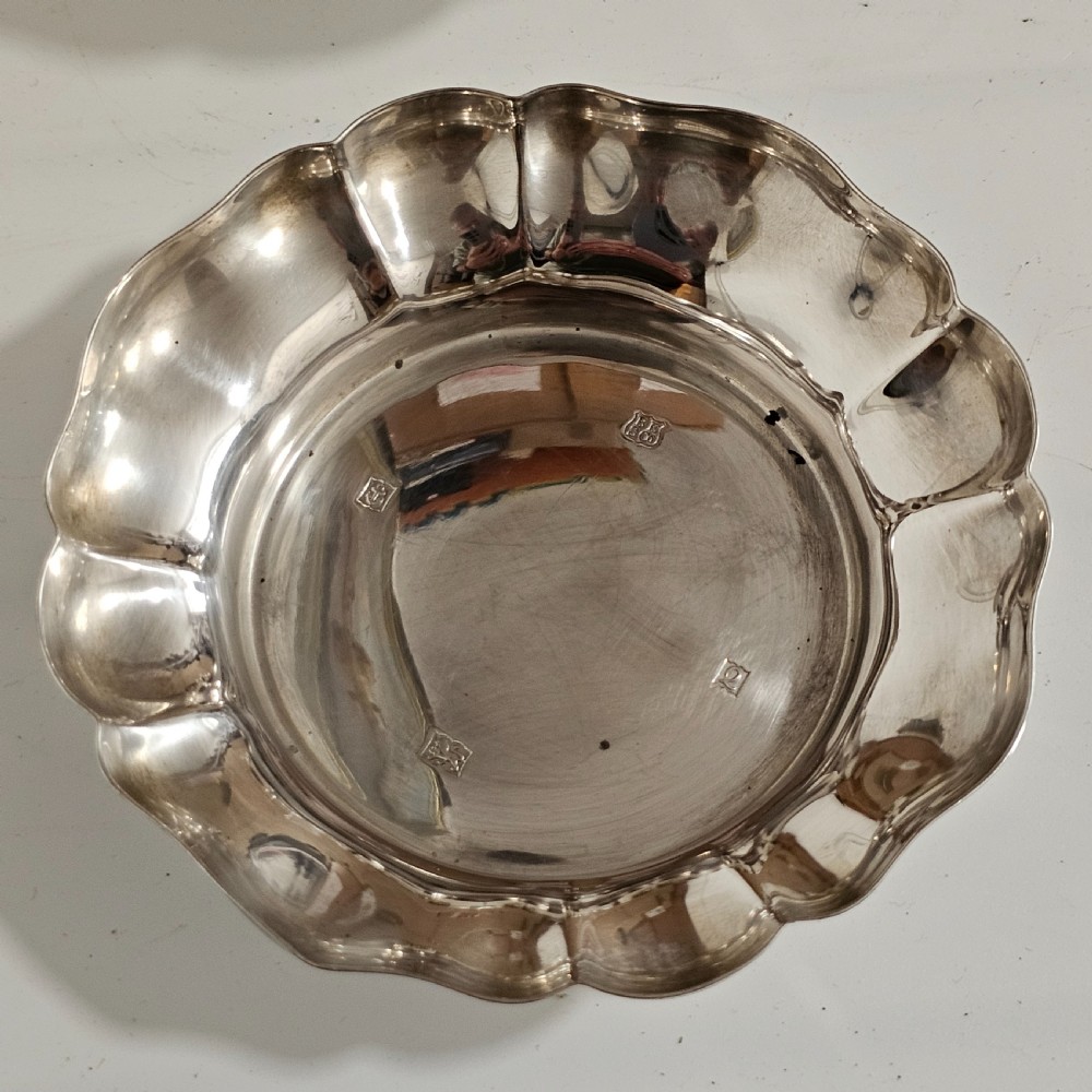 A Fine Trio of Heavy Gauge Sterling Silver Frilled Dishes 327g c1965 View VII