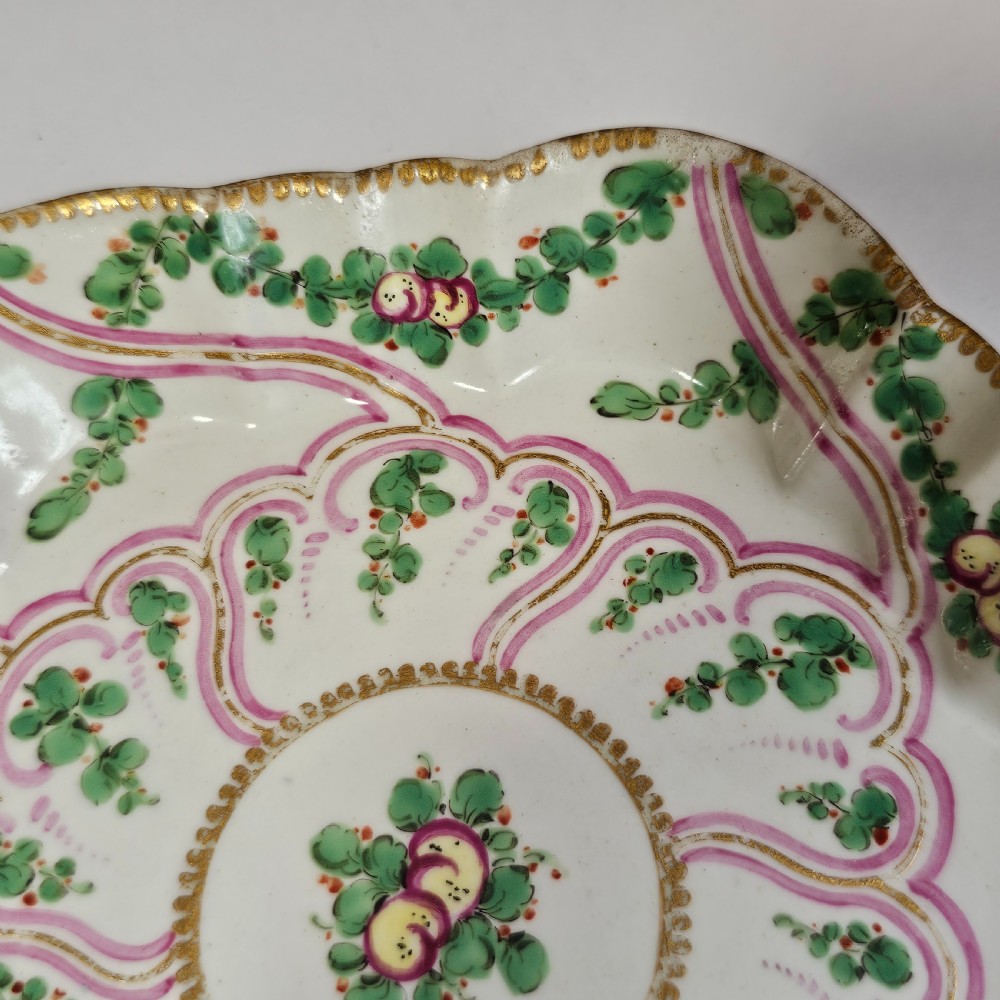 Rare 18thc Worcester Hexagonal Teapot Stand View V
