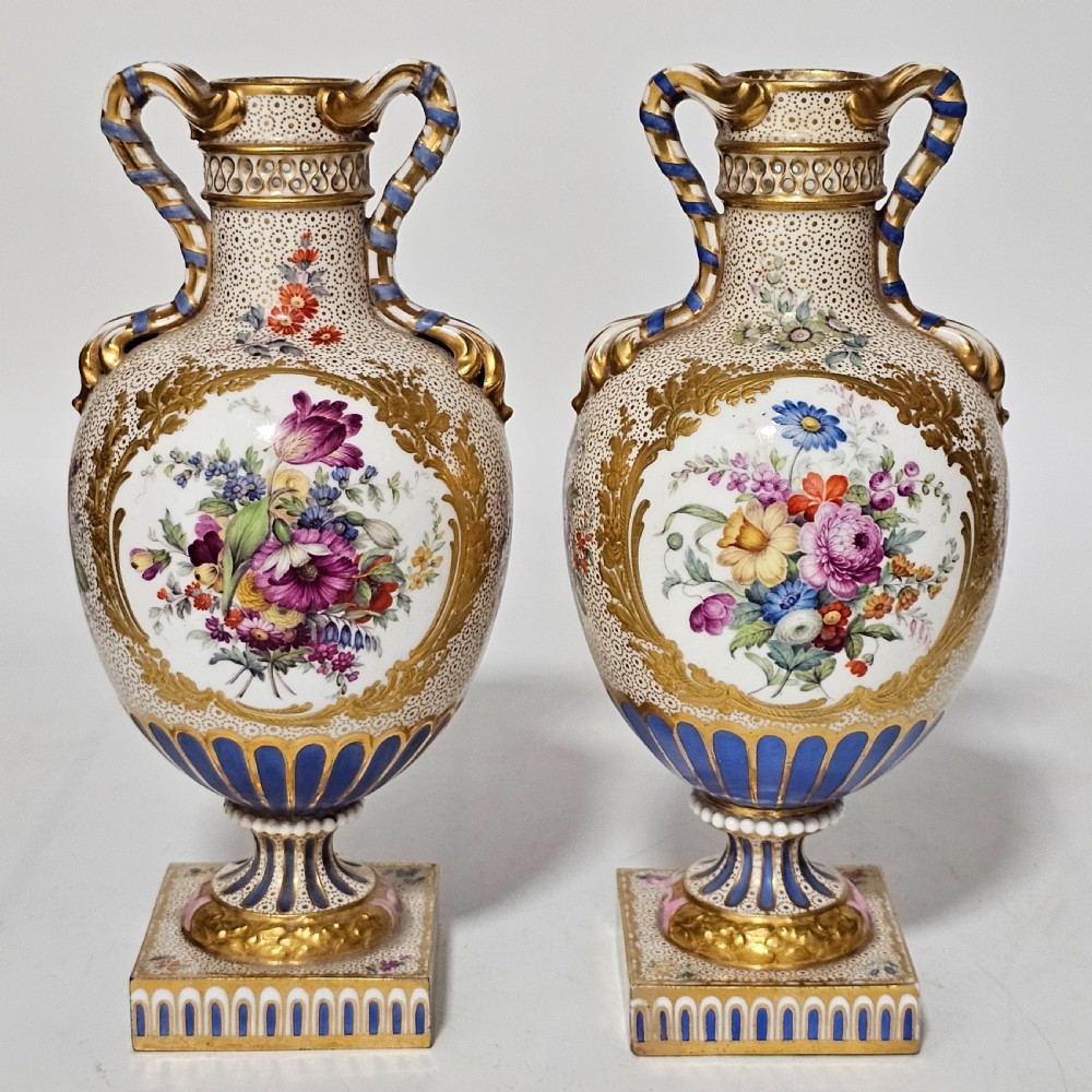Stunning Pair of Regency Derby Style Hand-Painted Porcelain Vases, c.1810–1825 View III