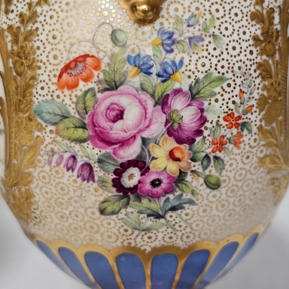 Stunning Pair of Regency Derby Style Hand-Painted Porcelain Vases, c.1810–1825 View XX