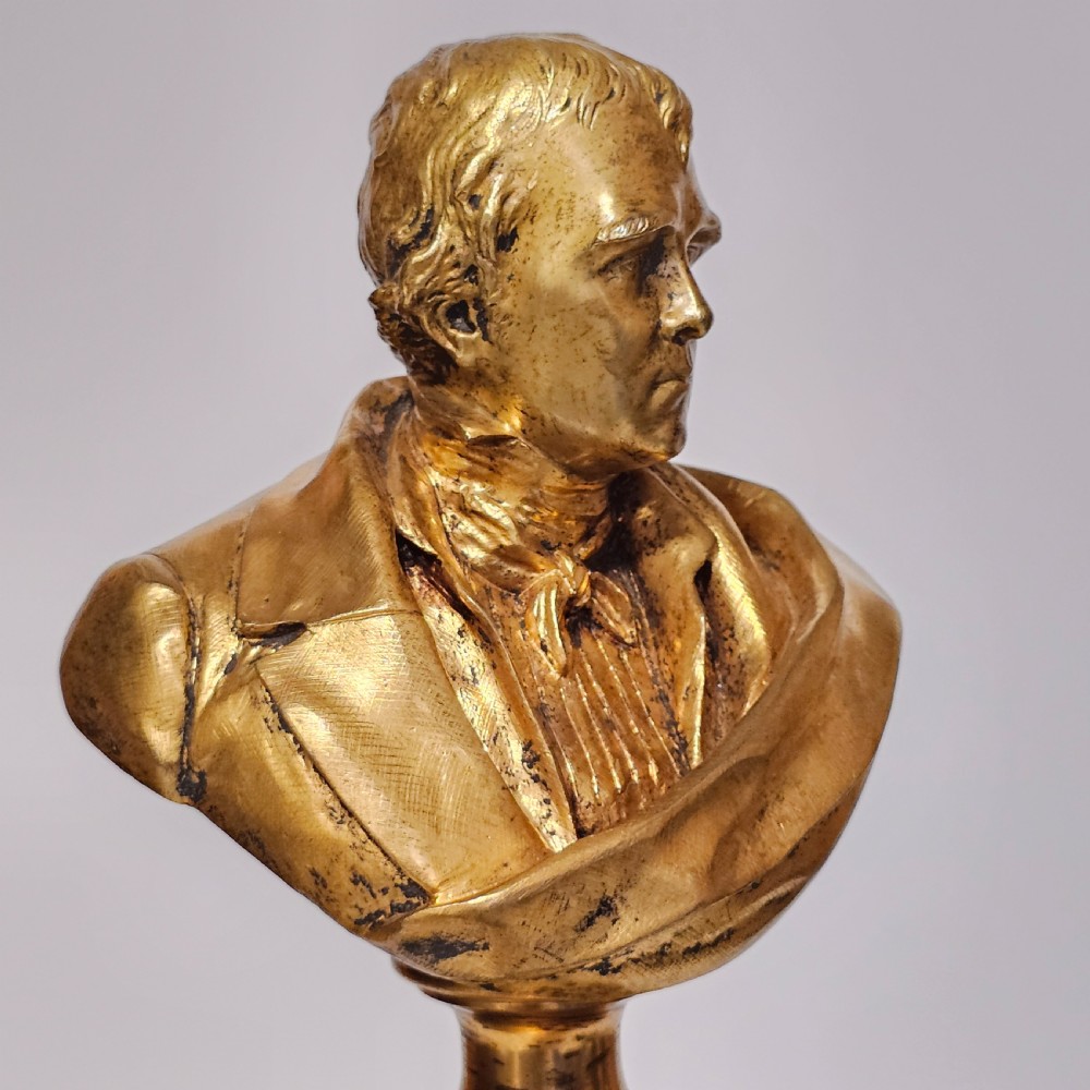 Fine 19thc 34cm Gilt Bronze Bust of Sir Walter Scott on Fluted Bronze Column  View VI
