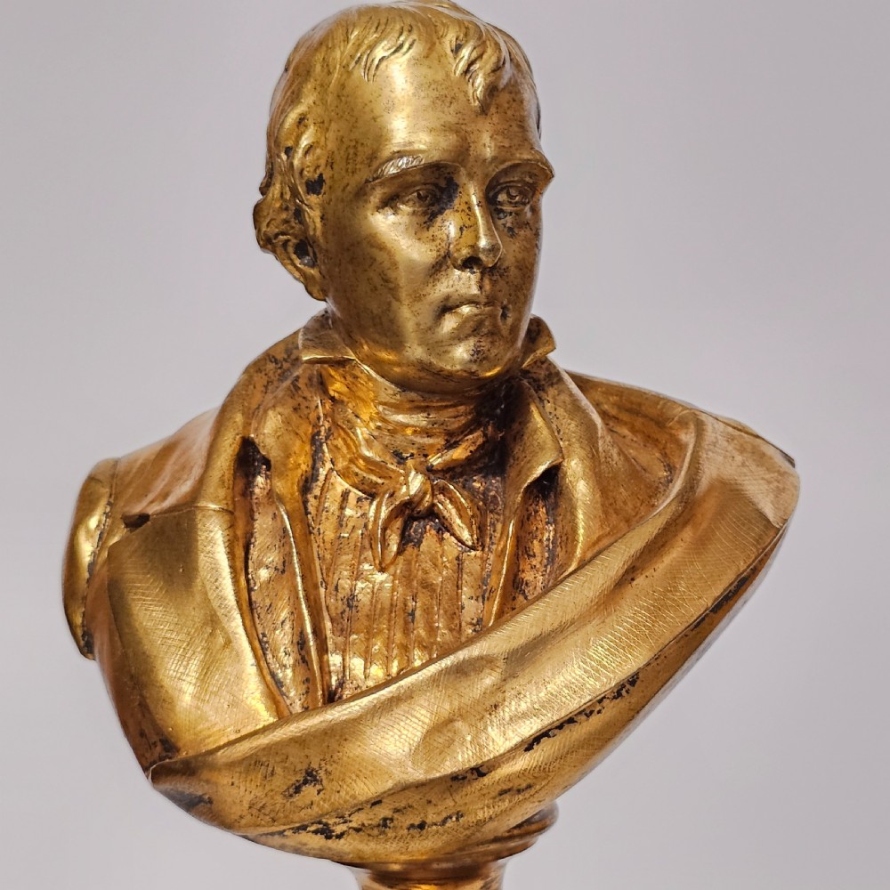 Fine 19thc 34cm Gilt Bronze Bust of Sir Walter Scott on Fluted Bronze Column  View VIII