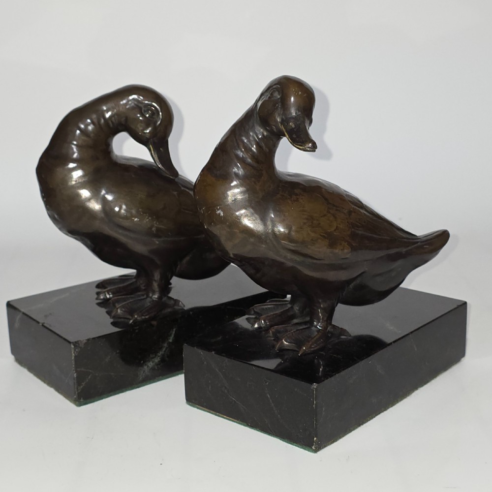 Fine Quality Large Pair of Late 19thc/Early 20thc Continental Bronze Ducks on Marble Plinths 21cm High