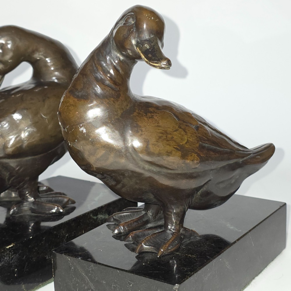 Fine Quality Large Pair of Late 19thc/Early 20thc Continental Bronze Ducks on Marble Plinths 21cm High View XXII