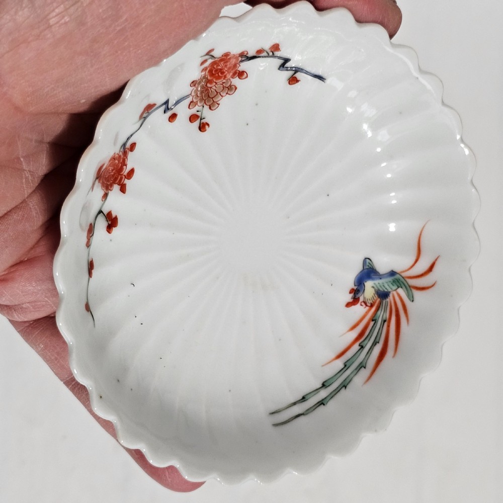 Japanese Porcelain Small Kakiemon Plate Hand Painted 17th Century View V