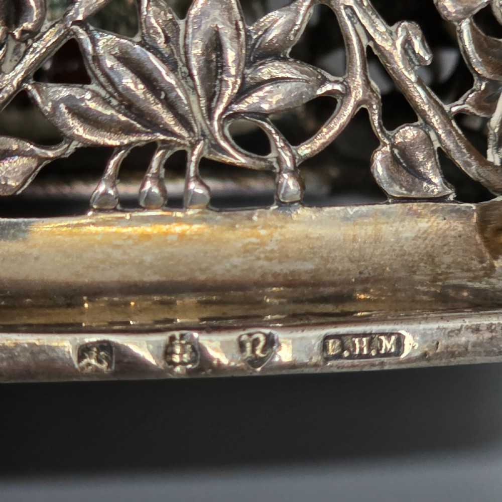 Fine and Highly Decorative German Silver Knight Figure – Hanau, c.1924 View XIV
