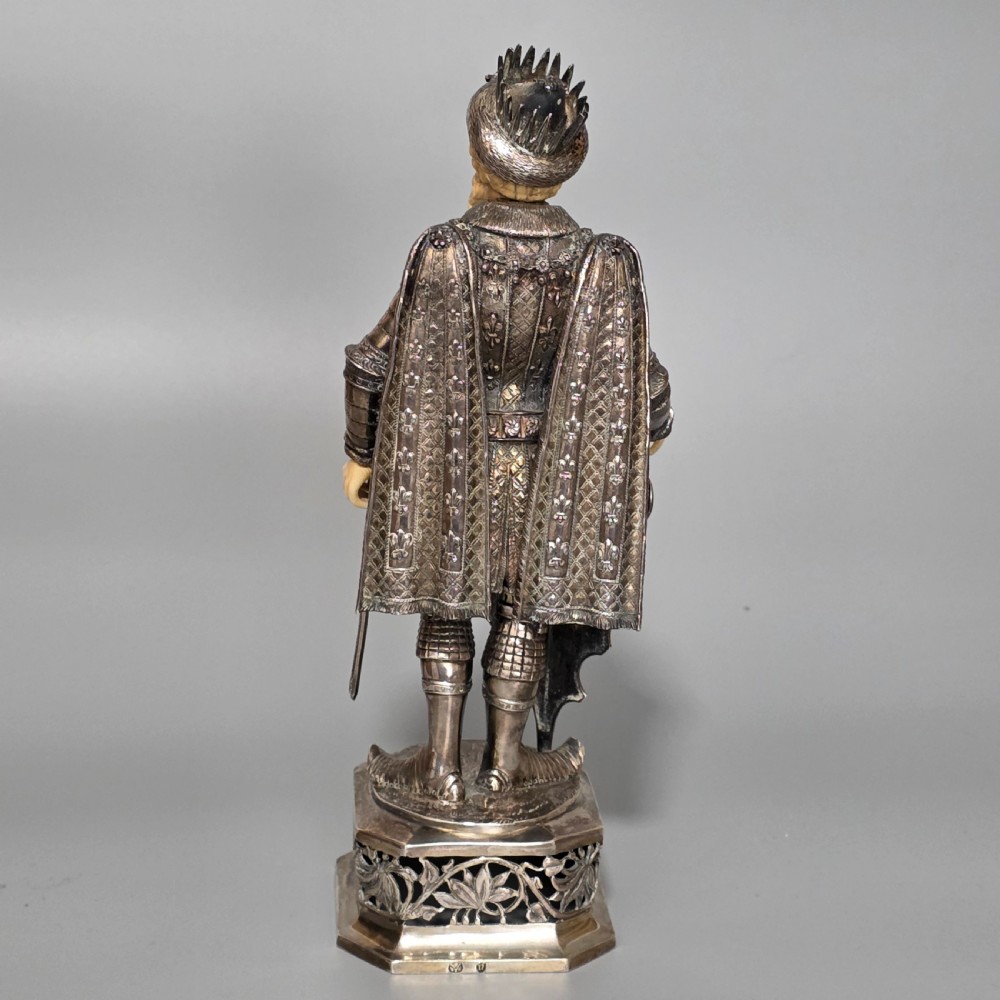 Fine and Highly Decorative German Silver Figure of a French King – Hanau, c.1927 View XX