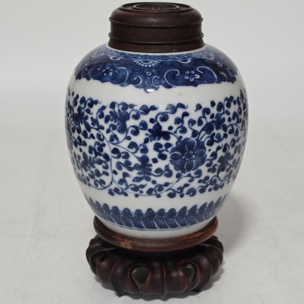 Fine 18thc/19thc Chinese Ginger Jar with Carved Wooden Lid & Base View II