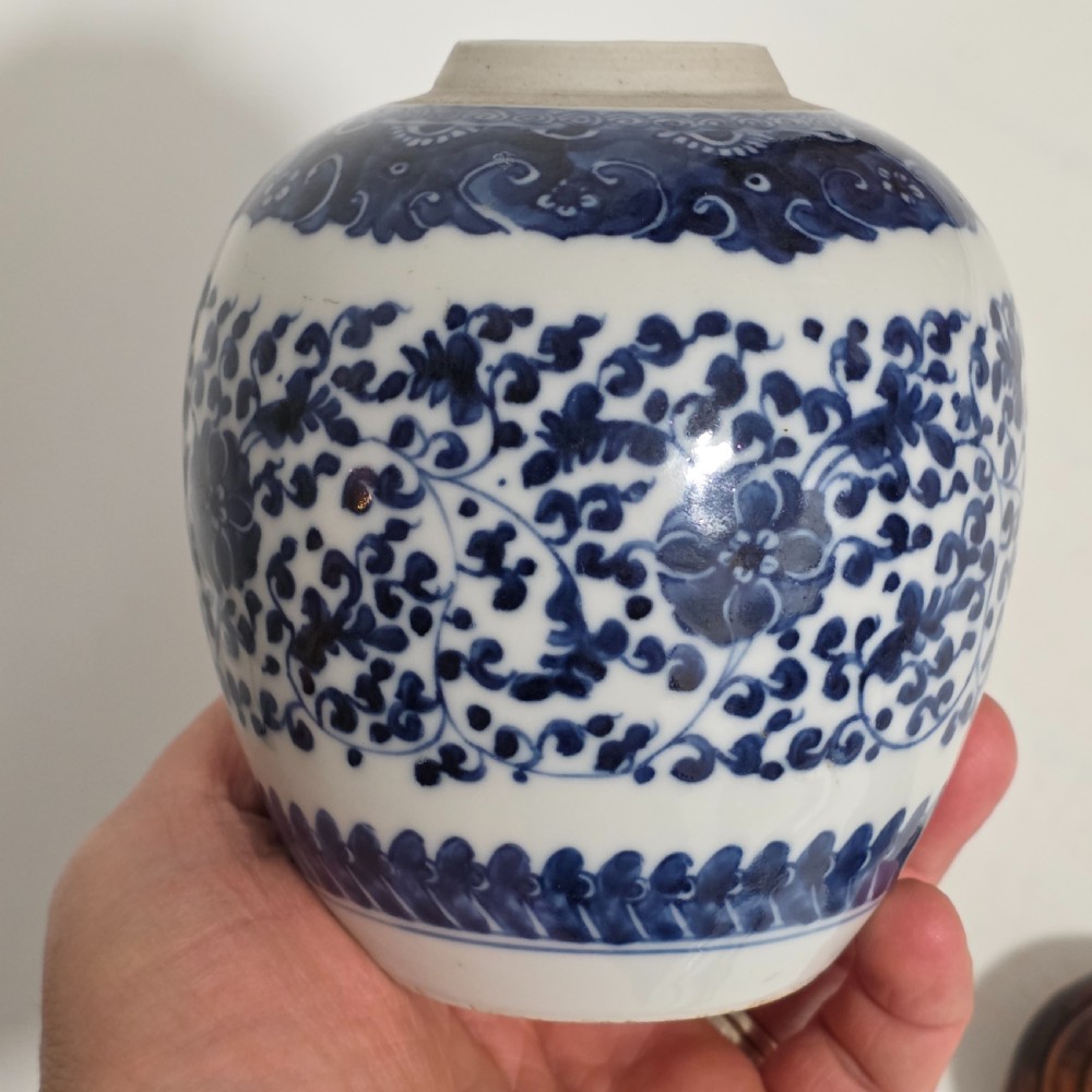 Fine 18thc/19thc Chinese Ginger Jar with Carved Wooden Lid & Base View VI