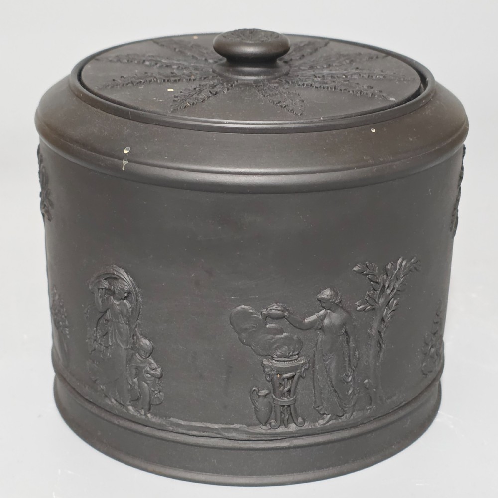 Fine Antique Wedgwood Black Basalt Ware 19Th Century Lidded Sucrier Pot  View III