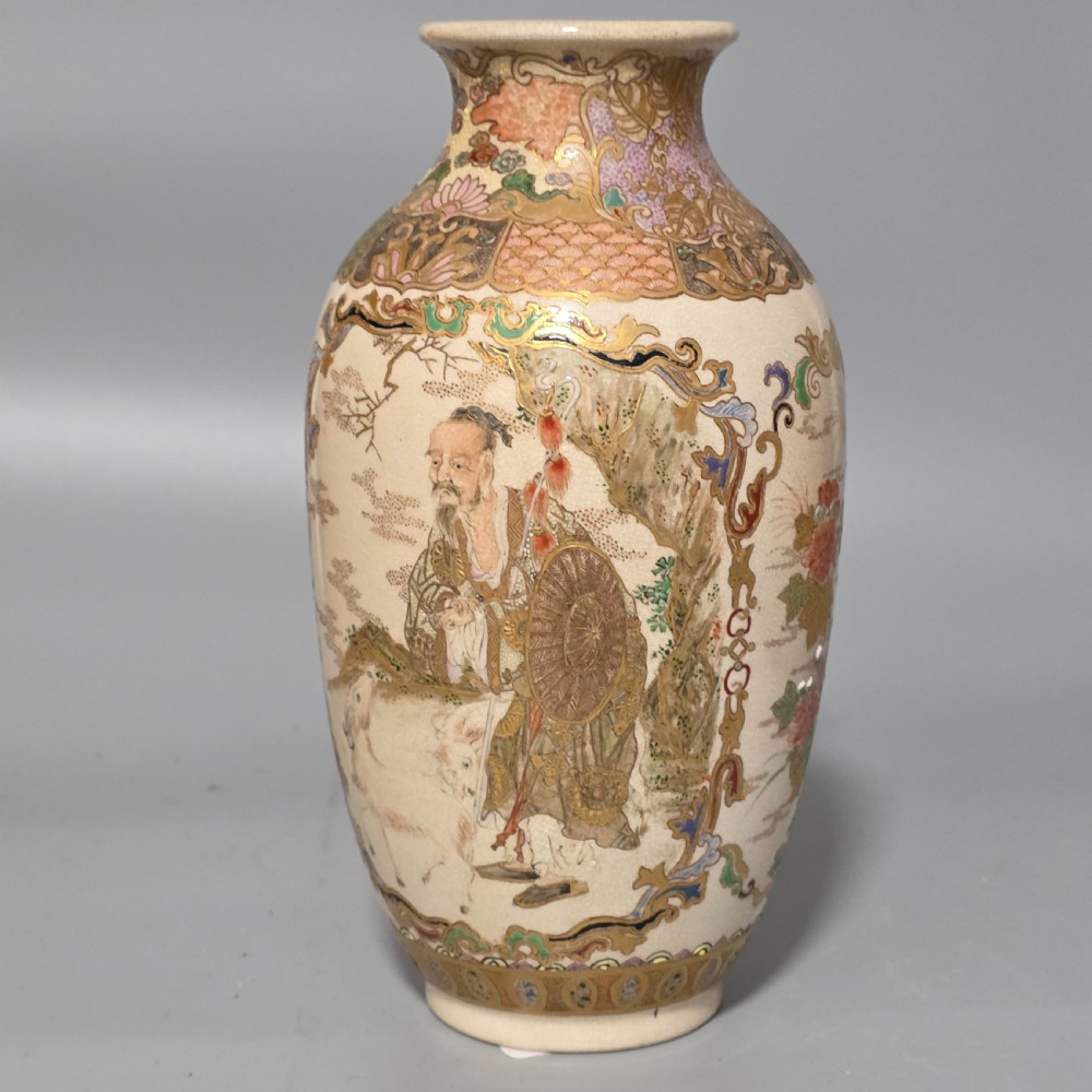 Fine Quality Large Satsuma Vase c1900 View VI