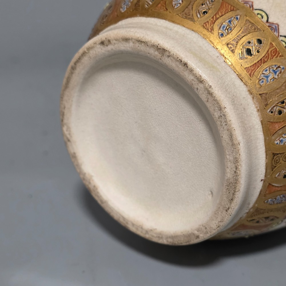 Fine Quality Large Satsuma Vase c1900 View XI
