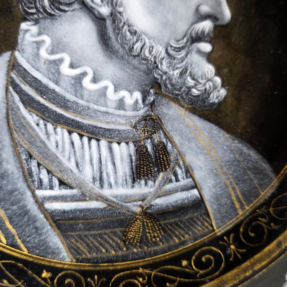 Fine 19th Century Limoges Grisailles Enamel Tazza with Portrait – French, Circa 1880 View VI