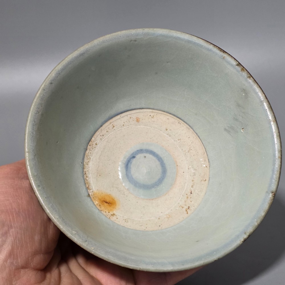 A Chinese Porcelain 'Nanking Cargo' Blue And White Bowl c1750 View II