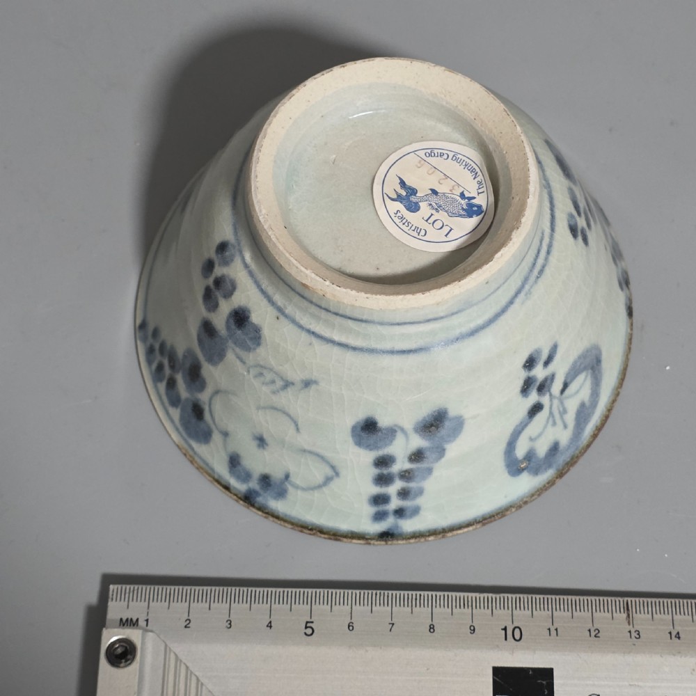 The Nanking Cargo, a Chinese porcelain Flared bowl, c. 1751 View III