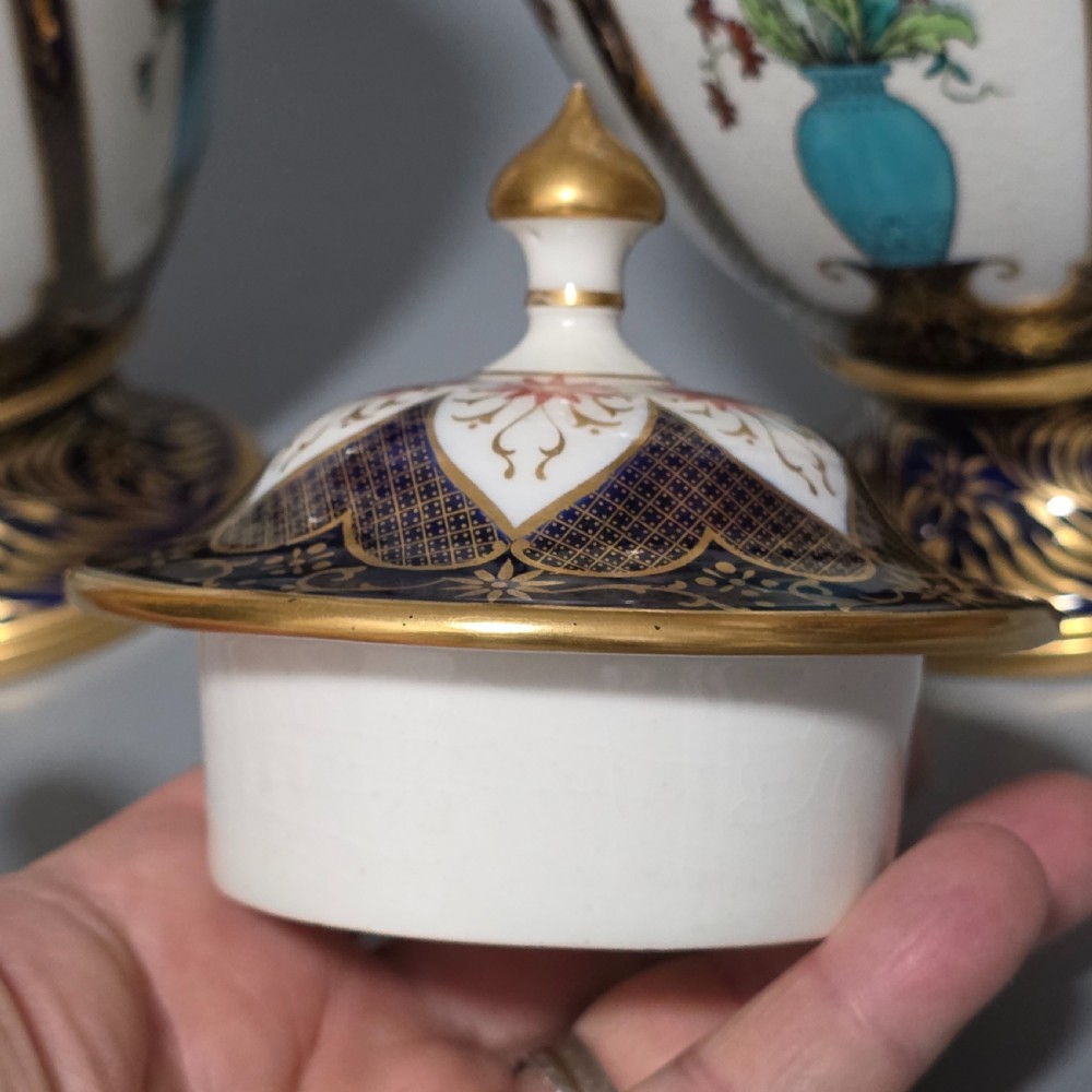 Impressive Rare Large Pair Flight Barr Worcester Vases c1894 View XI