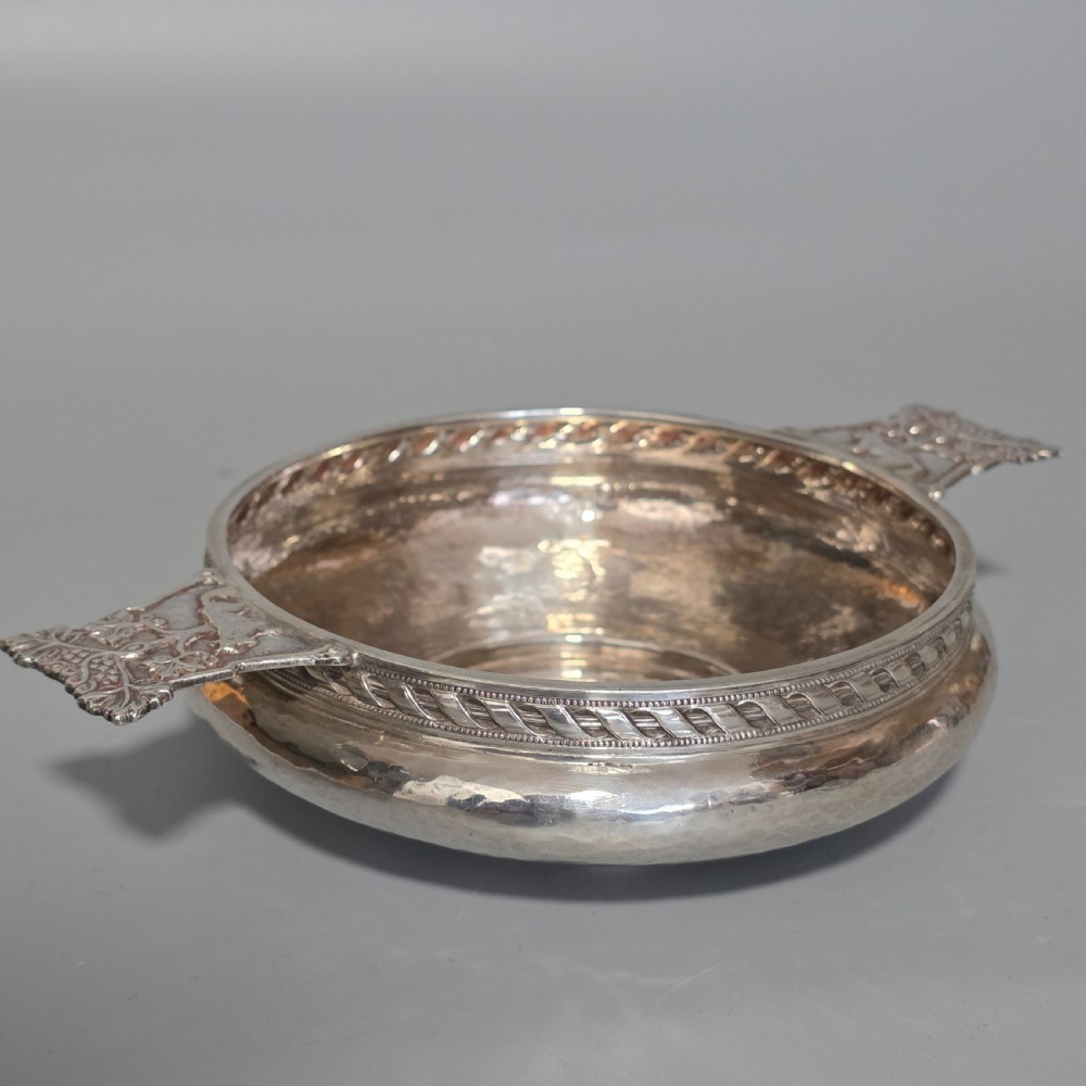 A.E.Jones Arts & Crafts Solid Silver Quaiche Birmingham 1916 View IV