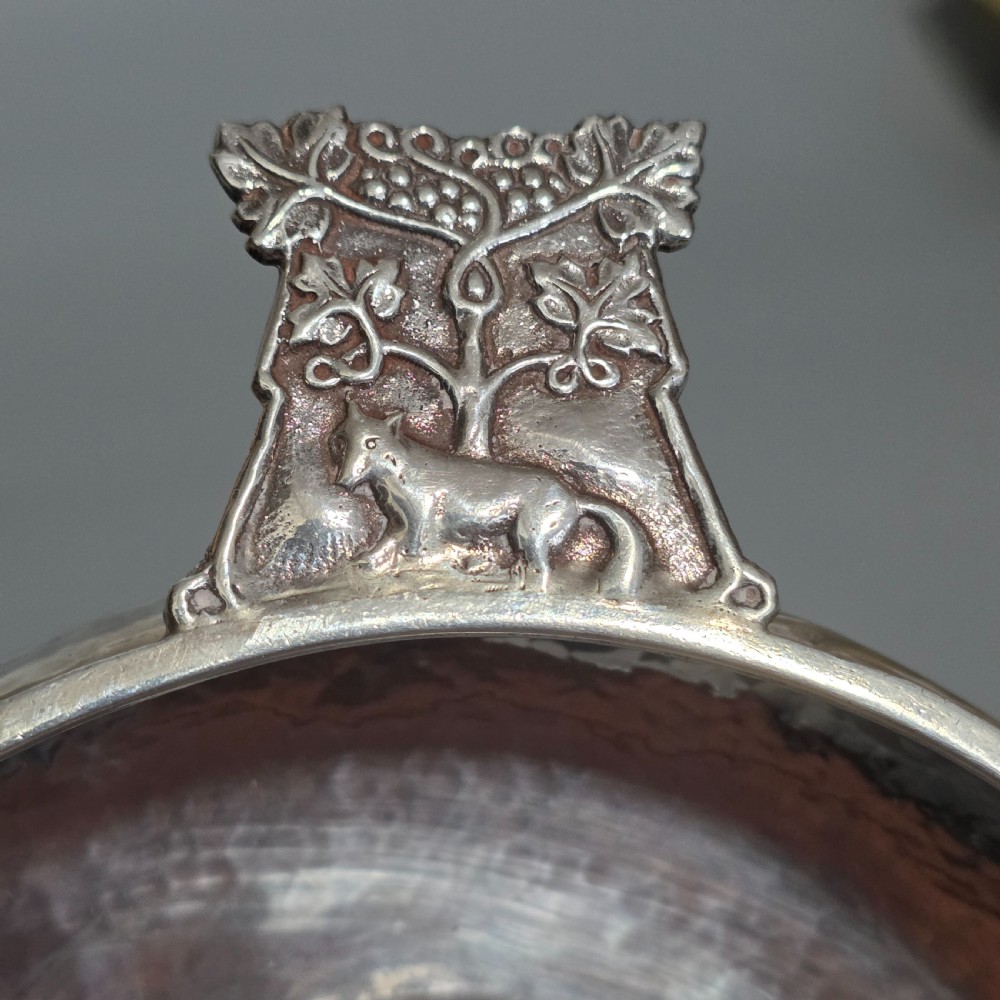 A.E.Jones Arts & Crafts Solid Silver Quaiche Birmingham 1916 View IX