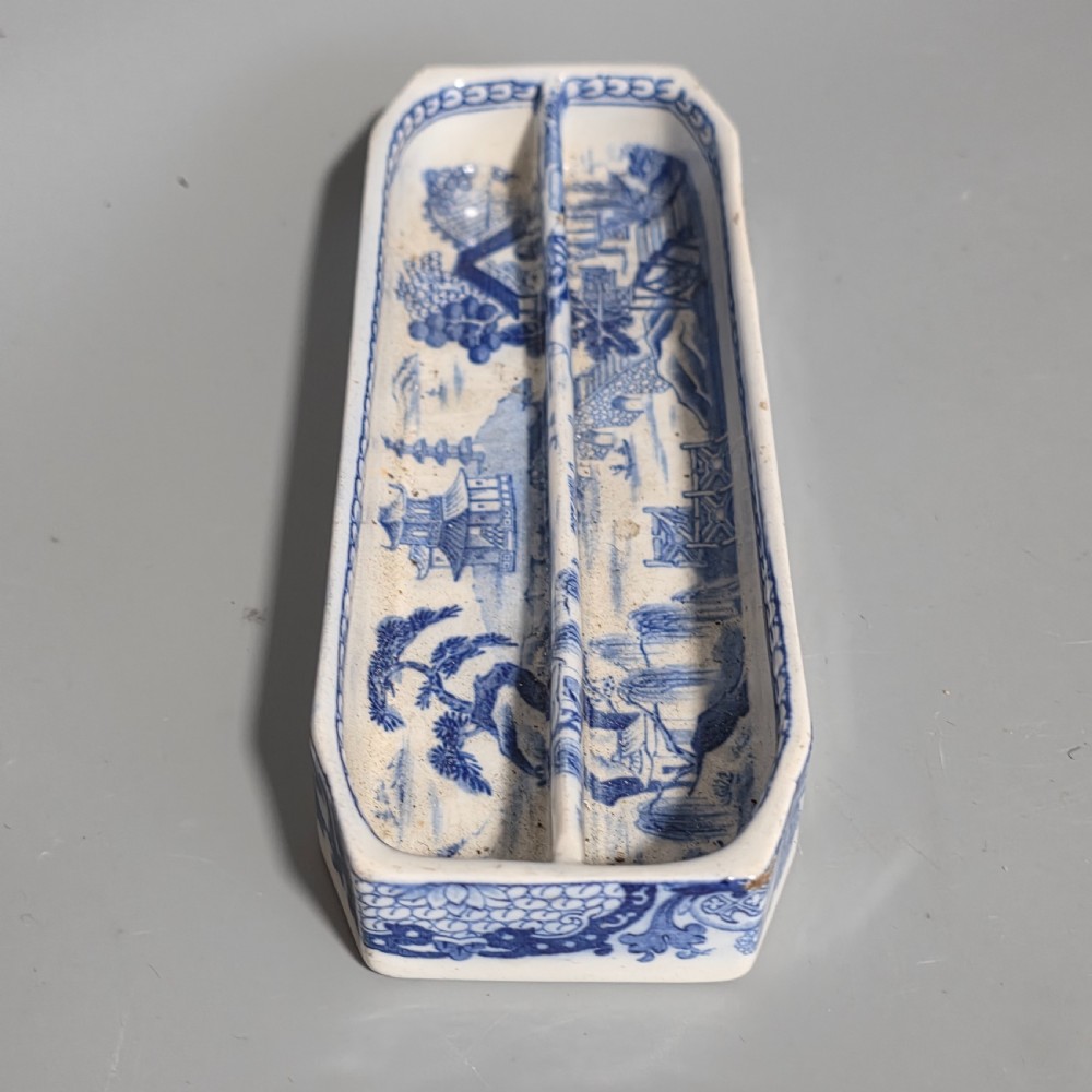 Rare Wedgwood Blue & White Quill Holder Dish c1800 View VII