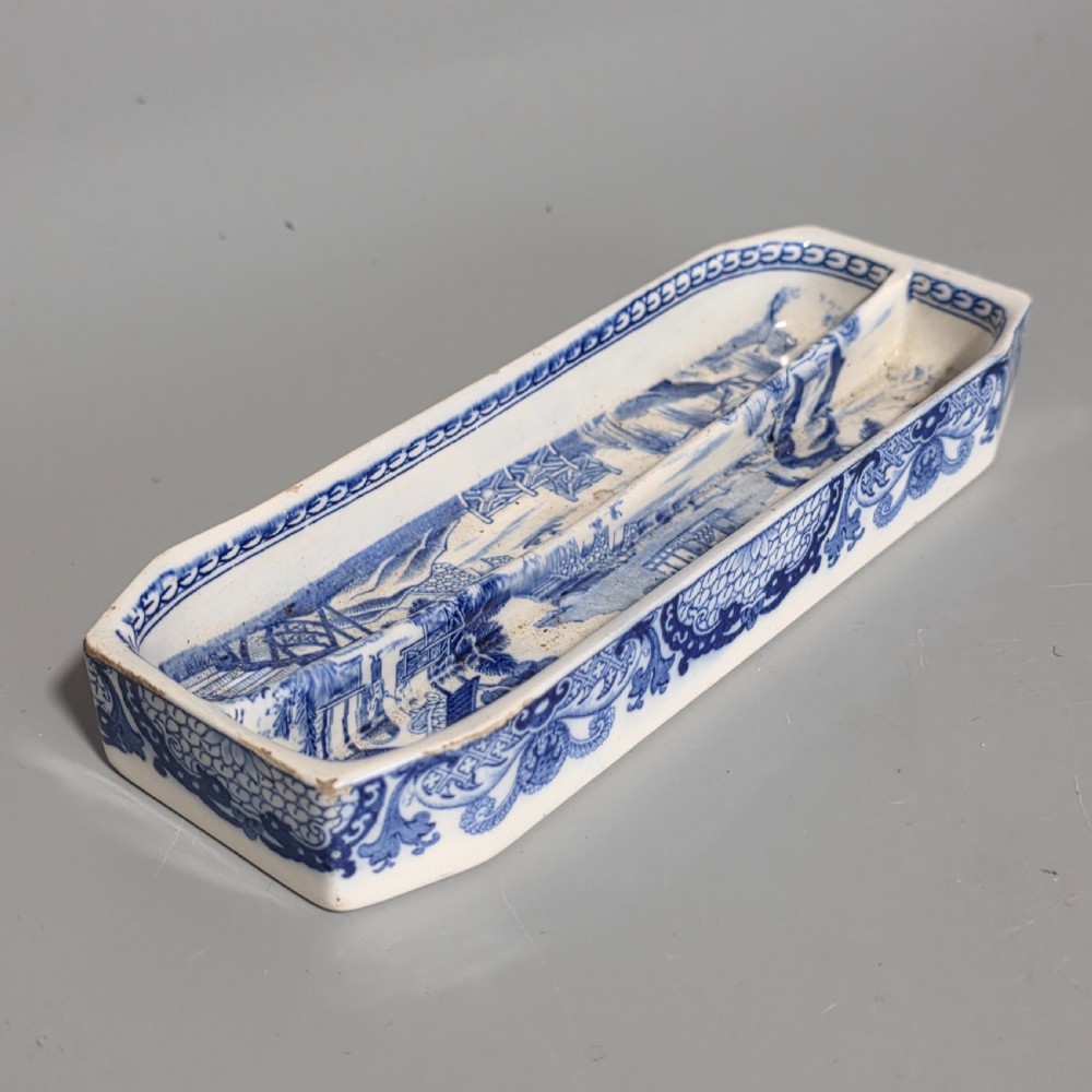 Rare Wedgwood Blue & White Quill Holder Dish c1800 View IX