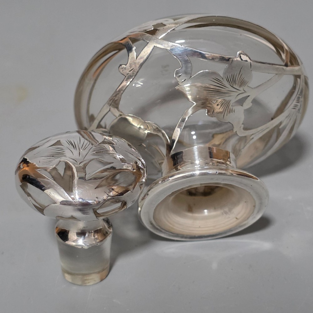 Art Nouveau Art Glass Scent Bottle, Alvin Sterling Silver Overlay c1910 View V