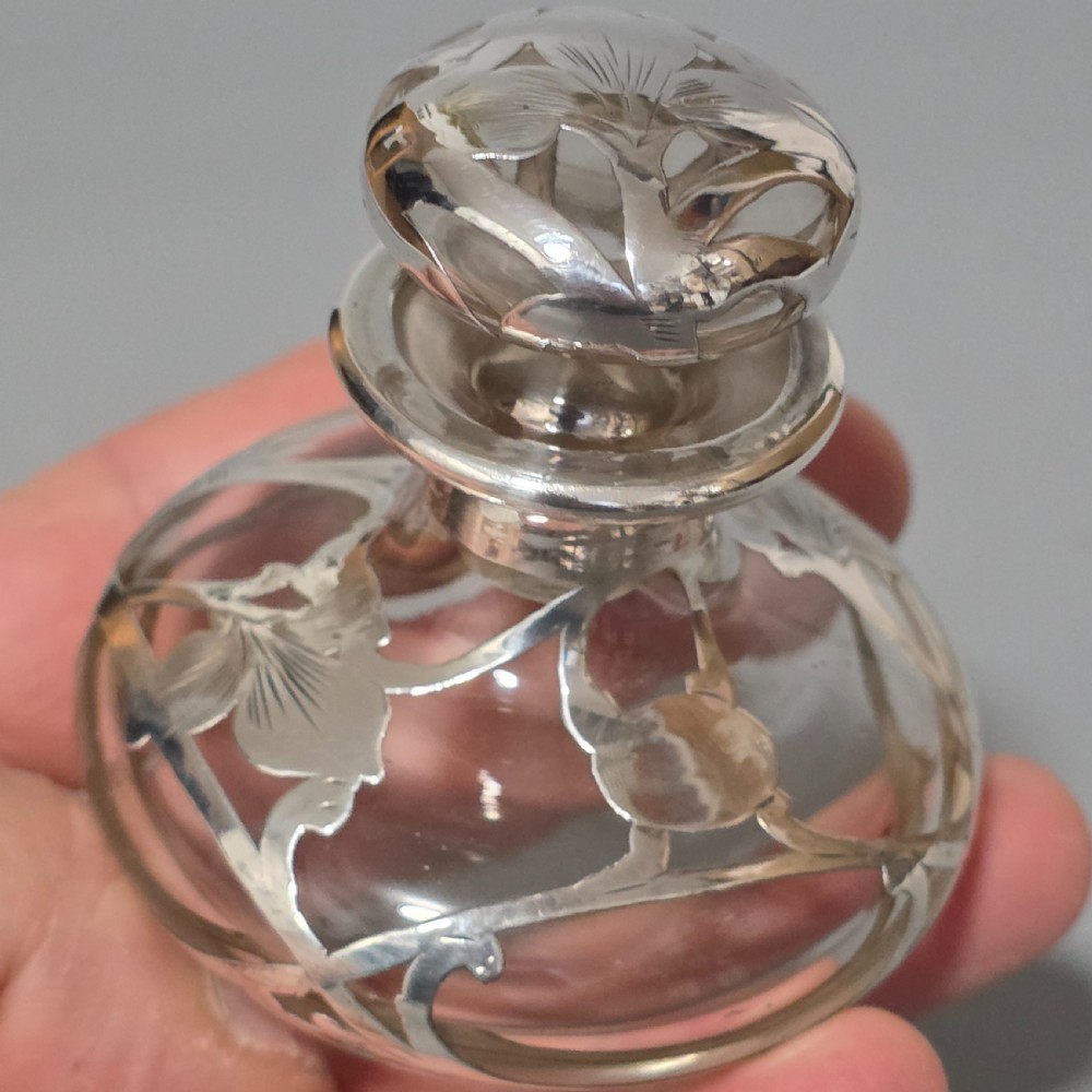 Art Nouveau Art Glass Scent Bottle, Alvin Sterling Silver Overlay c1910 View VIII