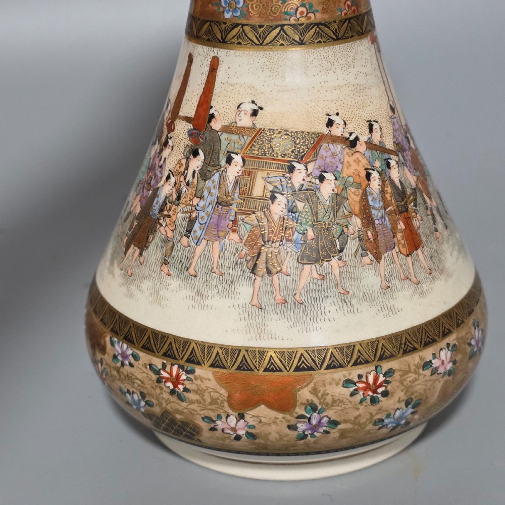 Fine Antique Japanese Satsuma Ovoid Vase – Signed Dozan – Meiji Era (Late 19th Century) View IX