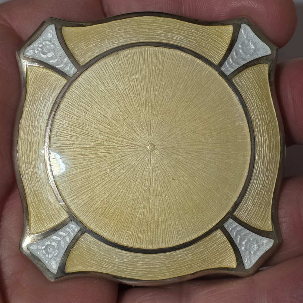Vintage 1930s Yellow Guilloche enamel and white metal Compact, View III