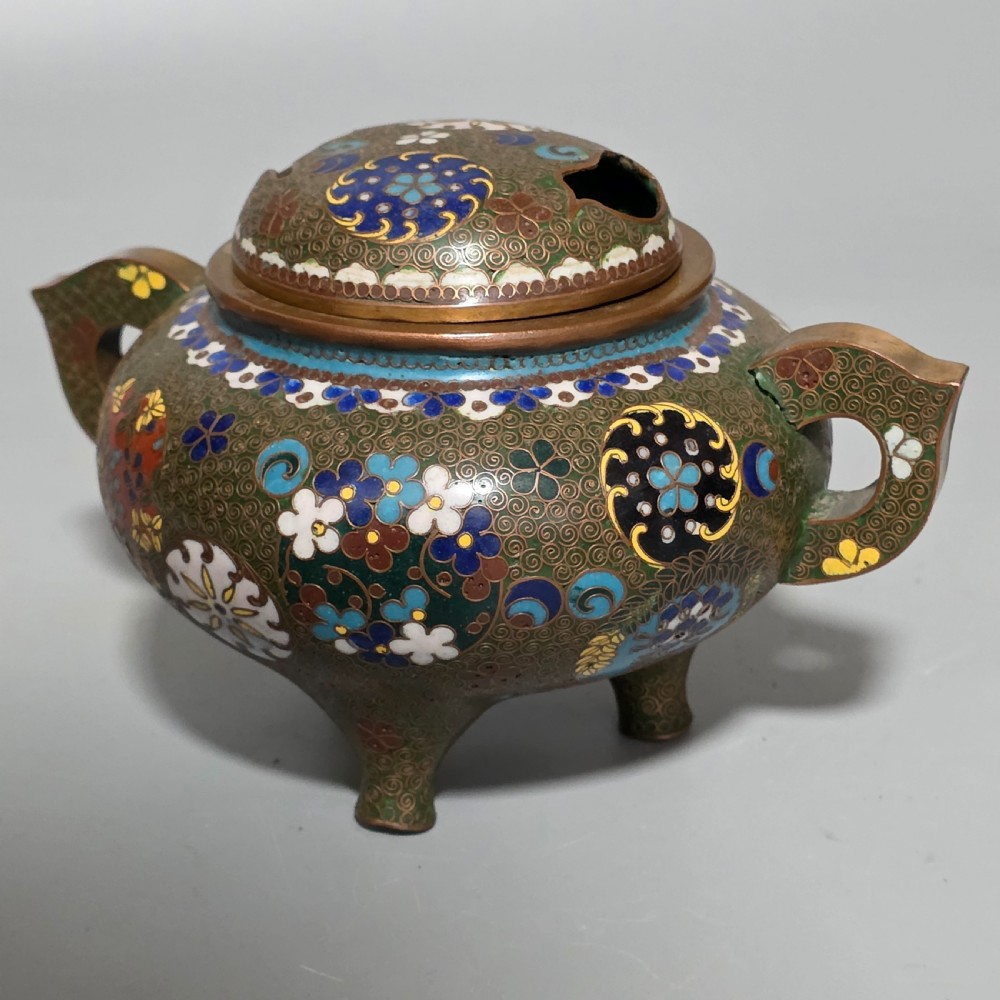 Japanese Cloisonne Censor Incense Burner. Pierced Lid. Meiji. View IV