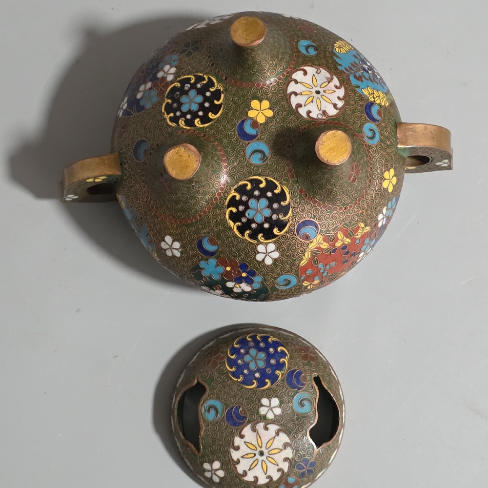 Japanese Cloisonne Censor Incense Burner. Pierced Lid. Meiji. View VIII