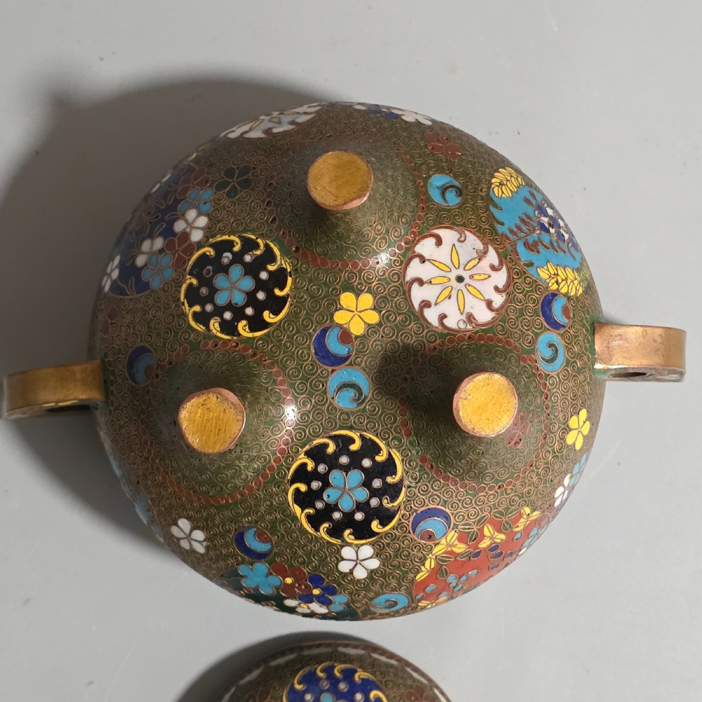 Japanese Cloisonne Censor Incense Burner. Pierced Lid. Meiji. View XIII