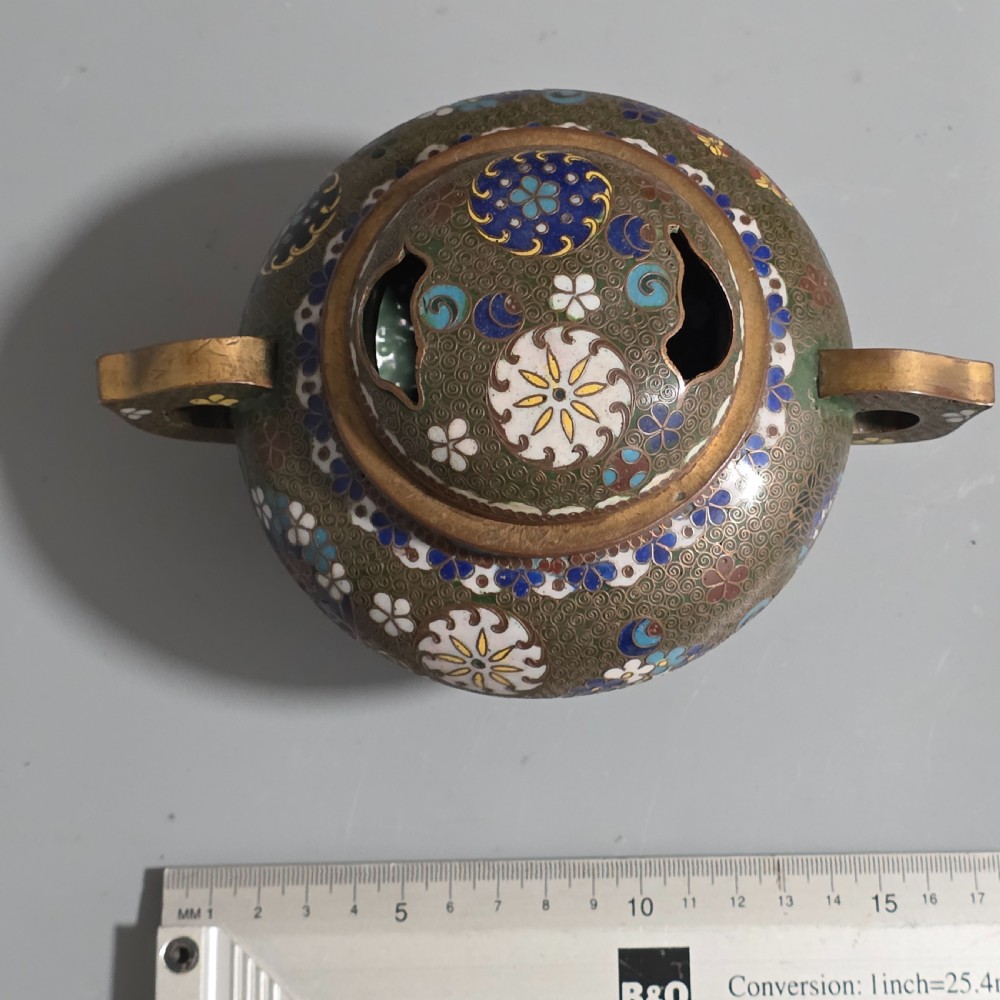 Japanese Cloisonne Censor Incense Burner. Pierced Lid. Meiji. View XVII