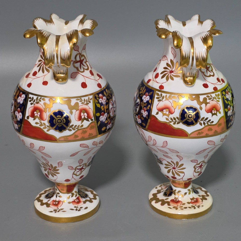 Rare Pair of Spode 2907 Pattern Vases with Curled Leaf Handles c1830 View IV