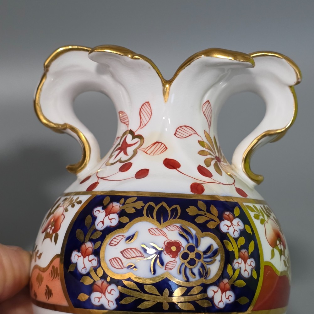 Rare Pair of Spode 2907 Pattern Vases with Curled Leaf Handles c1830 View XIII