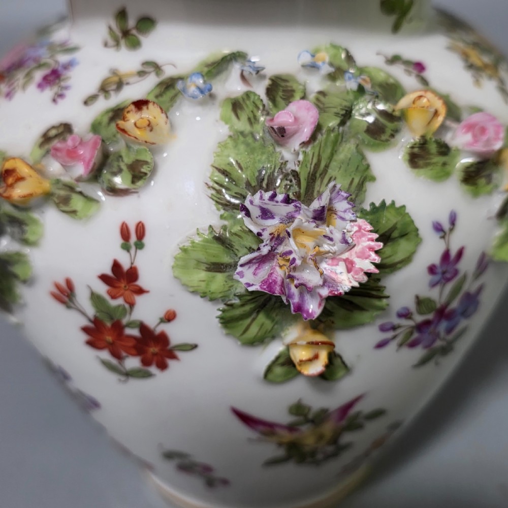 Meissen-Style Covered Urn Flower Vase, Late 19th Century View XV