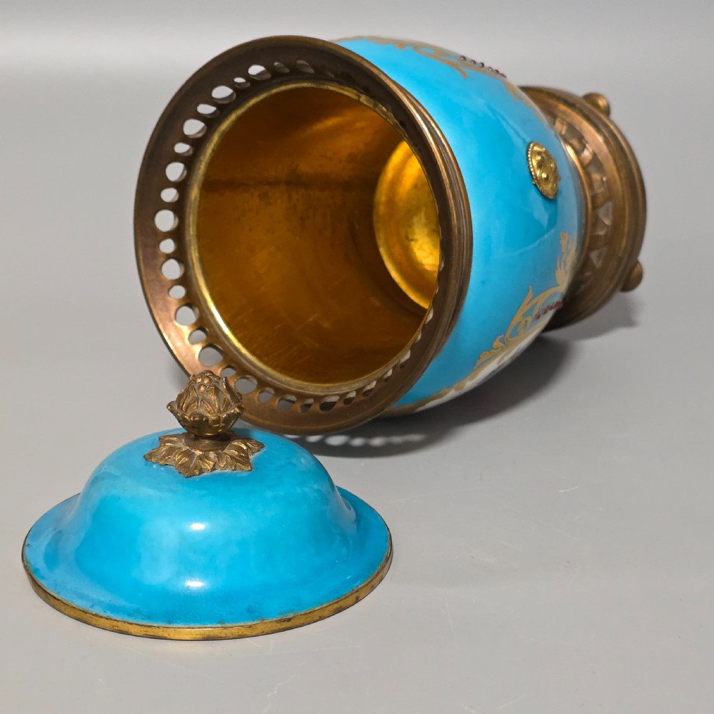 Exquisite 19thc Gilt Bronze Mounted Painted Sevres Vase 21,5cm View XI